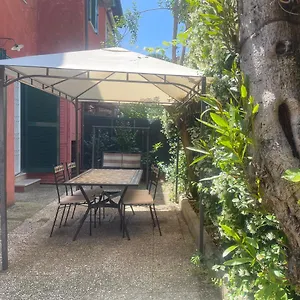 Apartment Appia Park 10 Min Dal Colosseo, Rome