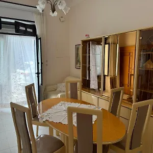 https://casa-della-nonna.barihotels.org